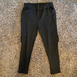 Women’s Black Pant - Cargo Style